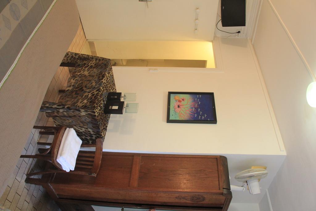 Hotel Bearnais Paris Ruang foto