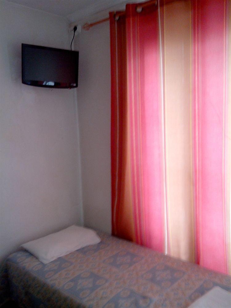 Hotel Bearnais Paris Bagian luar foto